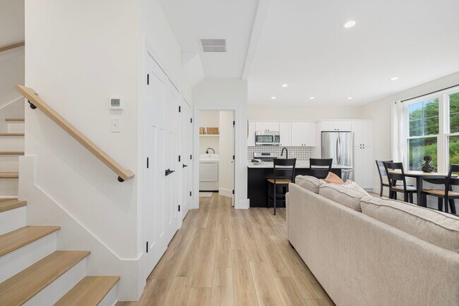 50 S County Trail unit 12A, North Kingstown, RI 02852 - photo 3