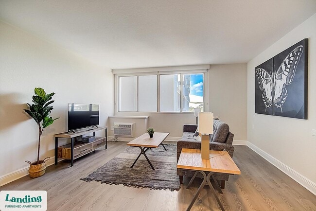 305 Dr M L K Jr St S unit 501, Saint Petersburg, FL 33705 - photo 4