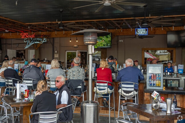 Tommy's Outdoor Eatery neighbors Mariner and is a popular spot for locals.