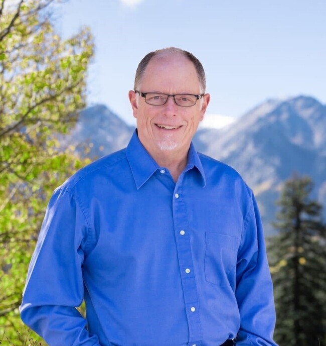 Hal Lott