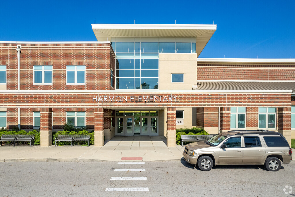 James A Harmon Elementary School is located in Grove City, Ohio.