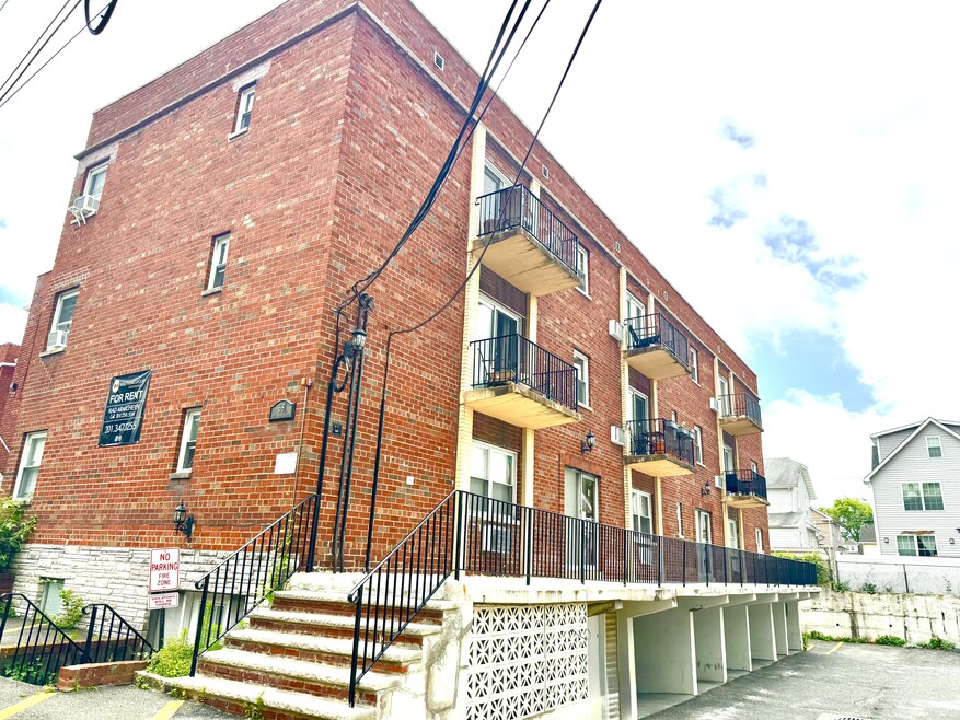 68 E Main Street, Bogota, NJ