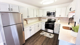 201 N Squirrel Rd, Auburn Hills, MI 48326