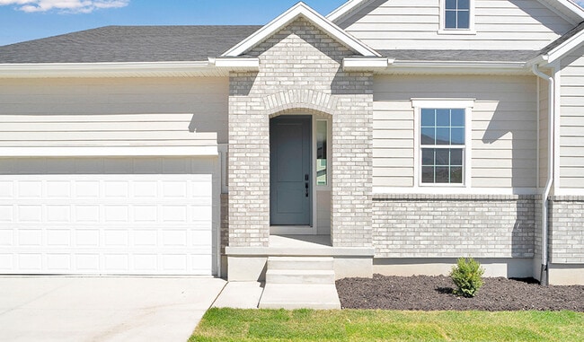 12313 S Trout Lake Ln, Herriman, UT 84096 - photo 5