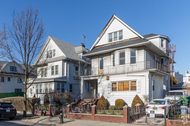 A Victorian house in Mapleton.