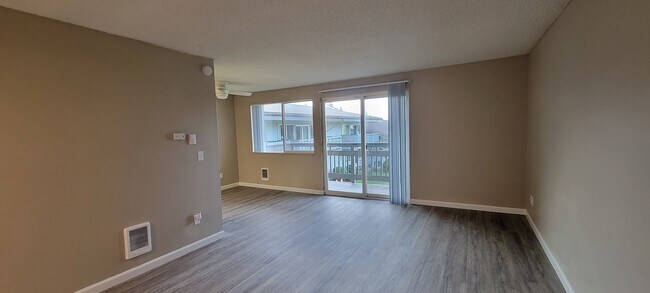 COURTYARD APTS-MUKILTEO, Mukilteo, WA 98275 - photo 3