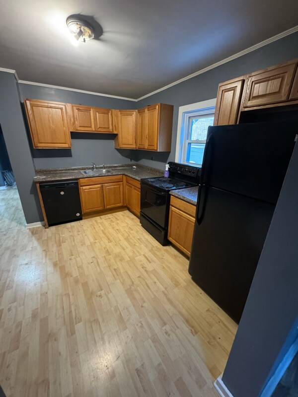 10 Ash St Unit 2, Walpole, NH 03609