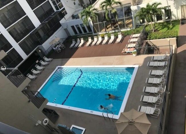 201 178th Dr unit 439, Sunny Isles Beach, FL 33160 - photo 7