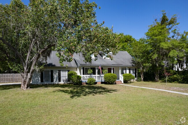 Deep front porches are common throughout Sandfly.