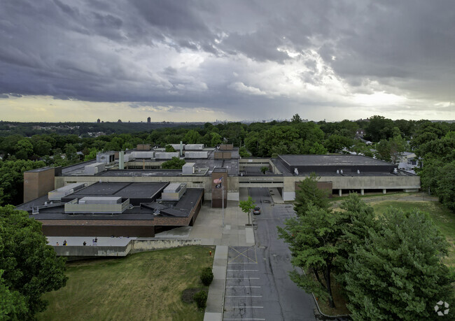 Yonkers High School was ranked 4th best New York State high school in 2012 by U.S