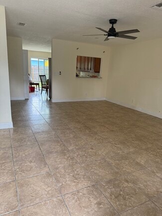 6153 Moonbeam Dr, Greenacres, FL 33463