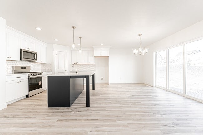 1506 W Boseman Way, Saratoga Springs, UT 84045 - photo 2