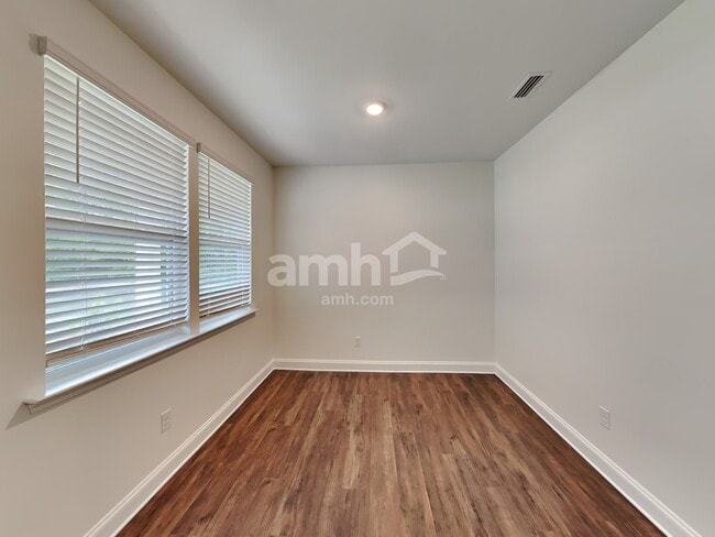 9118 Henley Ave, Reynoldsburg, OH 43068 - photo 7