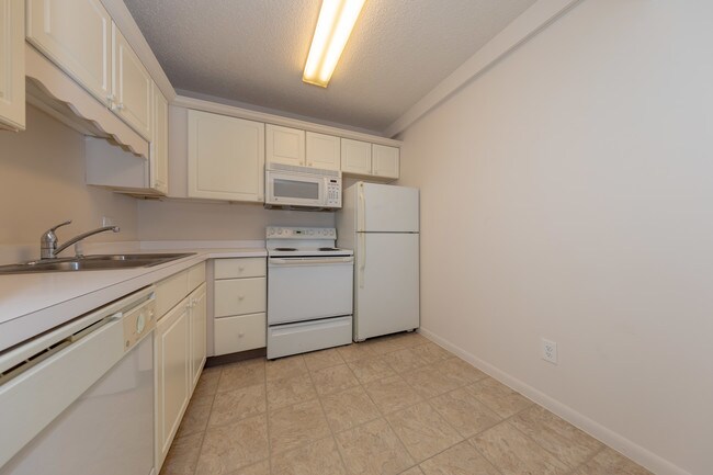 Arbor Grove Lorain, Lorain, OH 44055 - photo 2