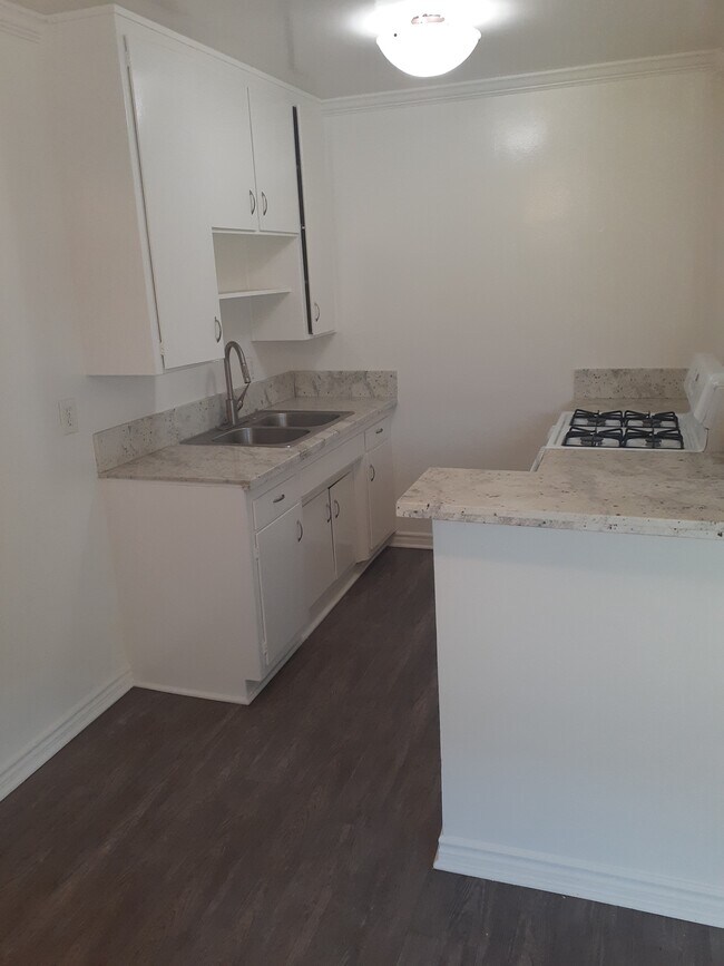 11604-11610 Bellflower Blvd, Downey, CA 90241
