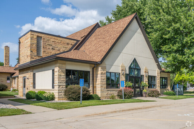 Enroll your child at Risen Savior Lutheran School for a transformational experience.