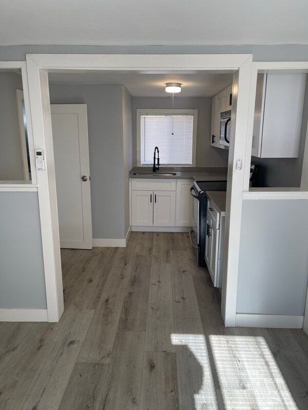 214 Spruce St unit 1/2, Needles, CA 92363 - photo 4