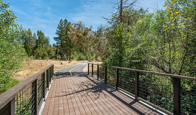 RAH-SCA- Loma-Rica-Ranch-CommunityFL-RET06-W.jpg