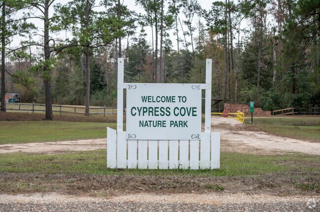 Cypress Cove Nature Park - Signage