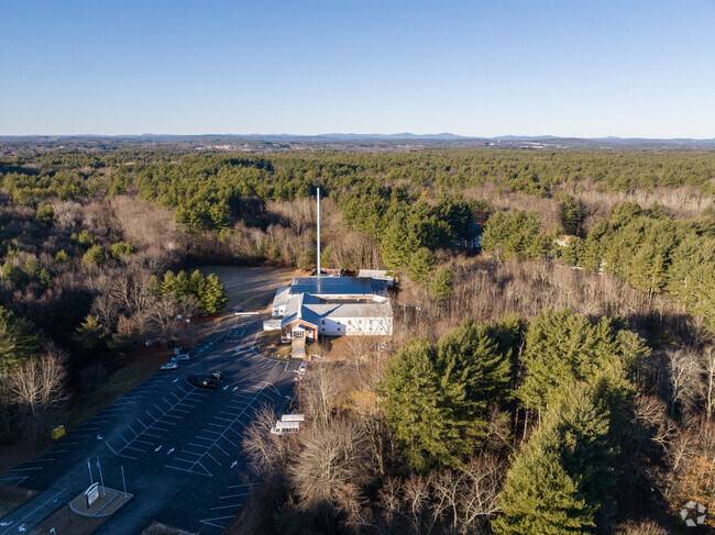 Tabernacle Christian School in Litchfield, NH is a private Christian School serving grades K-12.