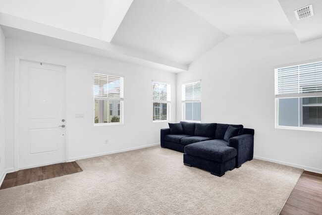 513 High Tide Ln, Daytona Beach, FL 32124 - photo 4