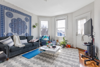 248 Summer St Unit 1R, Somerville, MA 02143