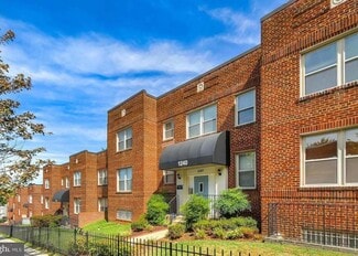 1240 Holbrook Terrace NE Unit 104, Washington, DC 20002