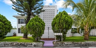 1279 Beach Rd, West Palm Beach, FL 33404