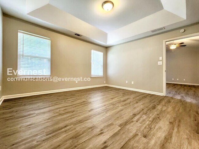 2175 Red Oak Cir, Union City, GA 30291 - photo 7