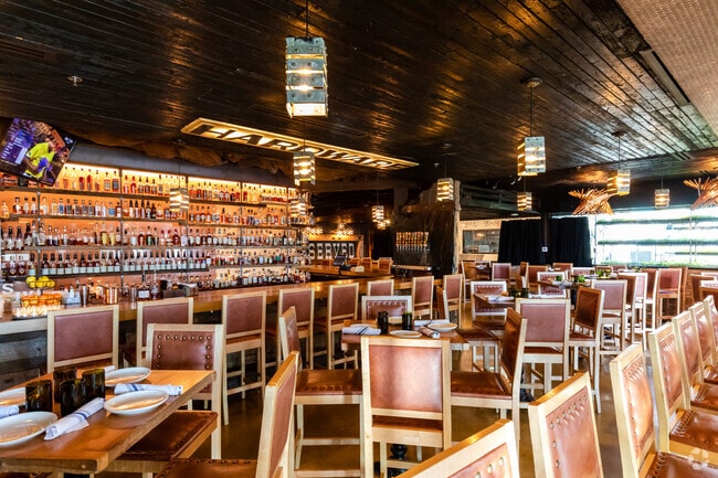 Hardware Gastropub in North Aurora