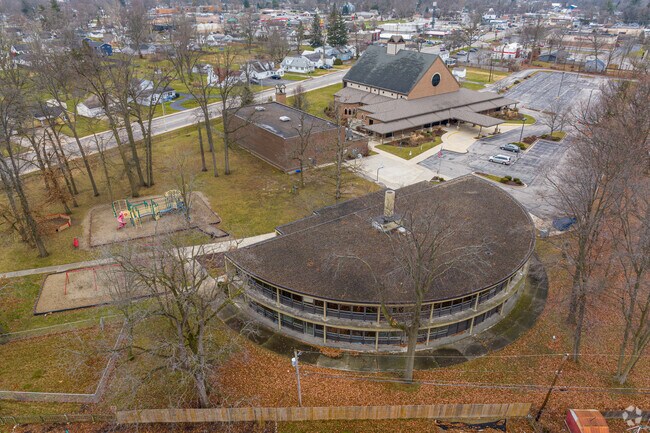 St. Therese Catholic School has 201 students.