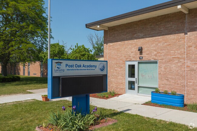 Entrance sign to Post Oak Academy in Groesbeck.