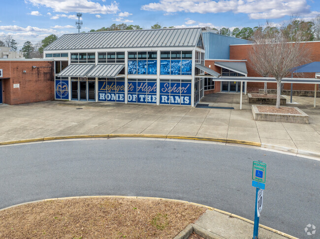 Lafayette High School is in Williamsburg, VA.