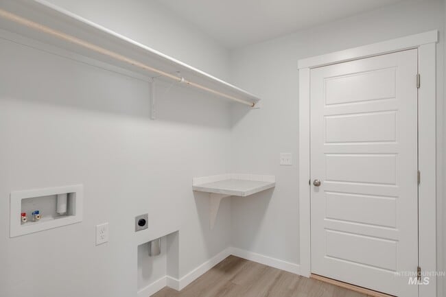 2839 E Valley Wind St, Kuna, ID 83634 - photo 2