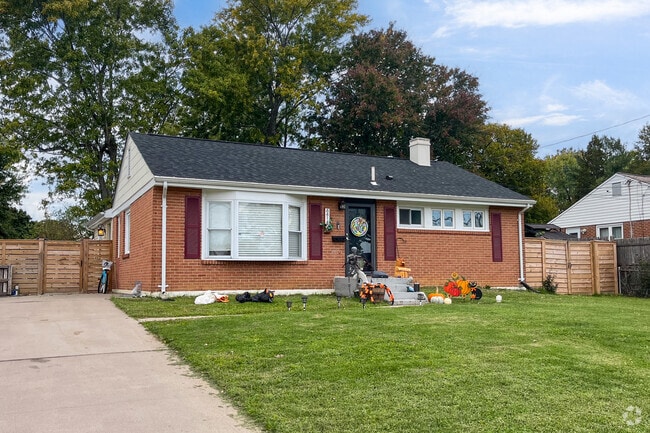Ranch style homes are common in Virginia Hills.