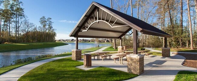 3216 Bright Maple Dr, Conroe, TX 77385 - photo 5