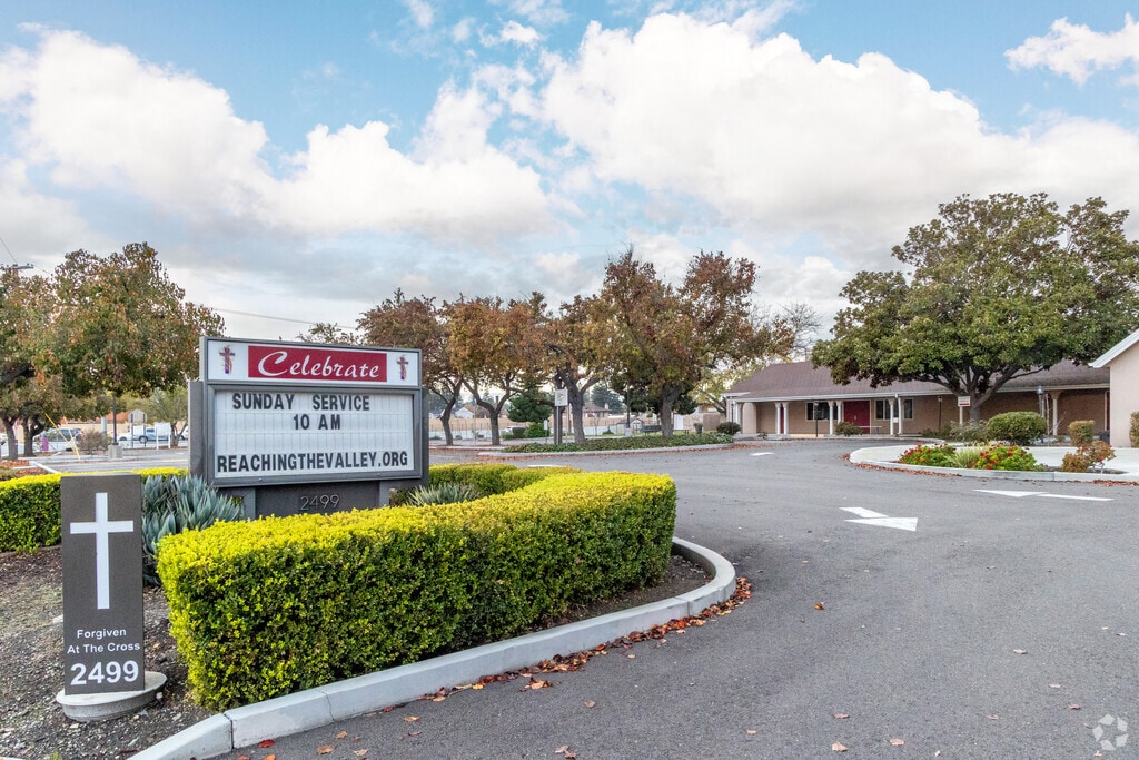 Live Oak Academy offers plenty of fun after school activities in Santa Clara.