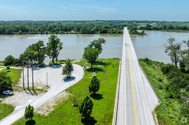Enjoy a day on the river fishing and boating at the Platte River Landing Park.