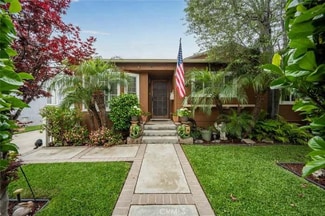 7028 E Parkcrest St, Long Beach, CA 90808