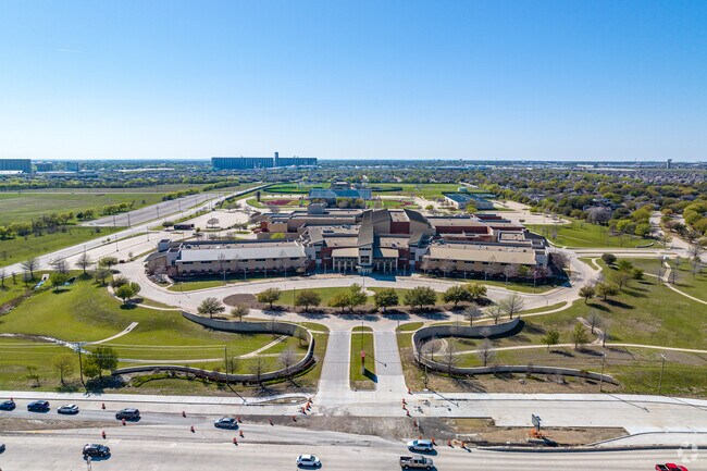 Aerial view of Saginaw High School campus.