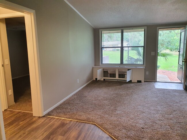Apt 26
