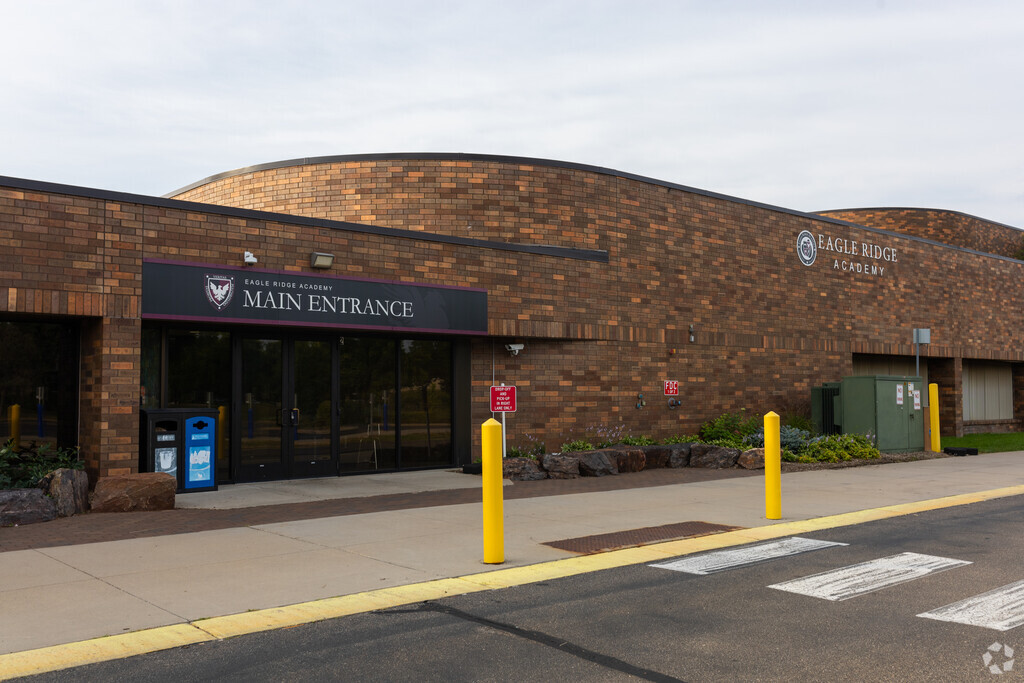 Eagle Ridge Academy in Minnetonka teaches students in grades 6-12.