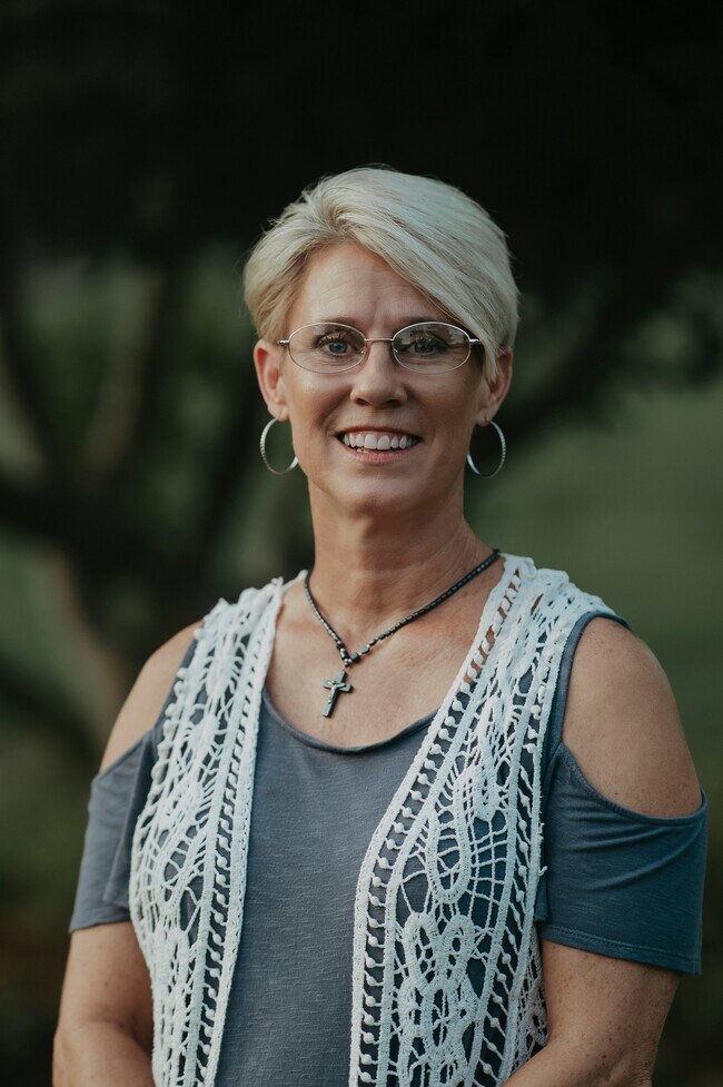 Tonya Hollingsworth