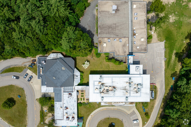 Aerial top-down view of Elm Street School.