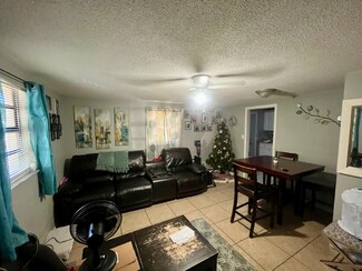 2027 Florinda St Unit 1, Sarasota, FL 34231