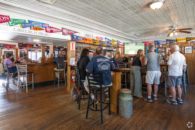 Cotuit locals start to pack the bar at Kettle Ho Restaurant & Taverna.