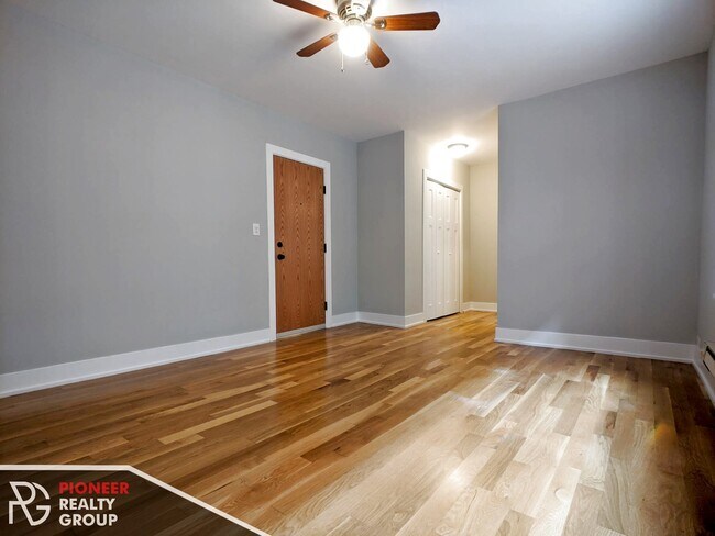 429 W Roscoe St unit 425-603, Chicago, IL 60657 - photo 4