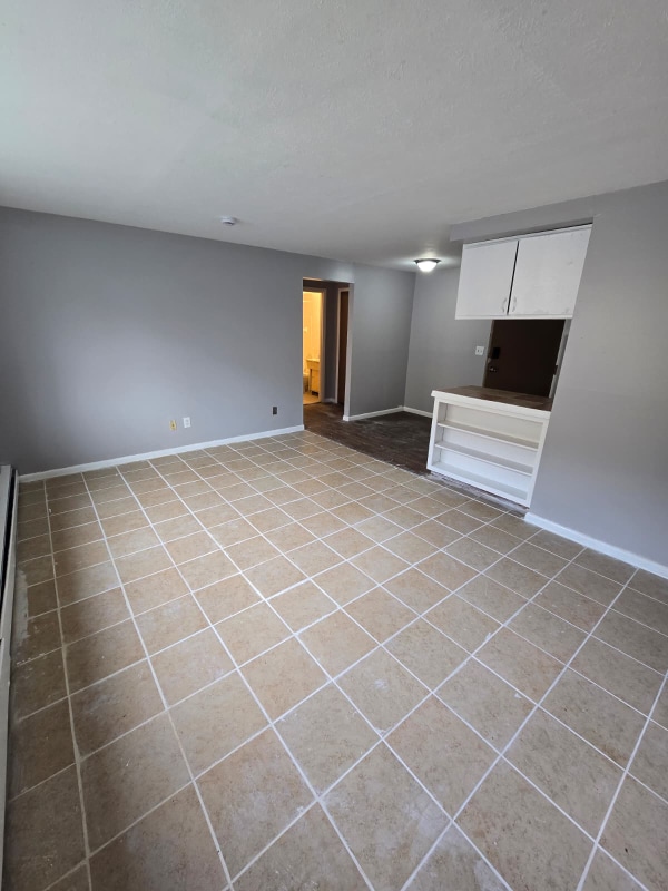 1885 Taylor Rd Unit 103, East Cleveland, OH 44112