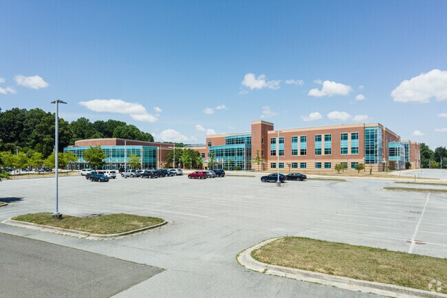 Dr. Henry Wise Jr, High School has a big beautiful campus.