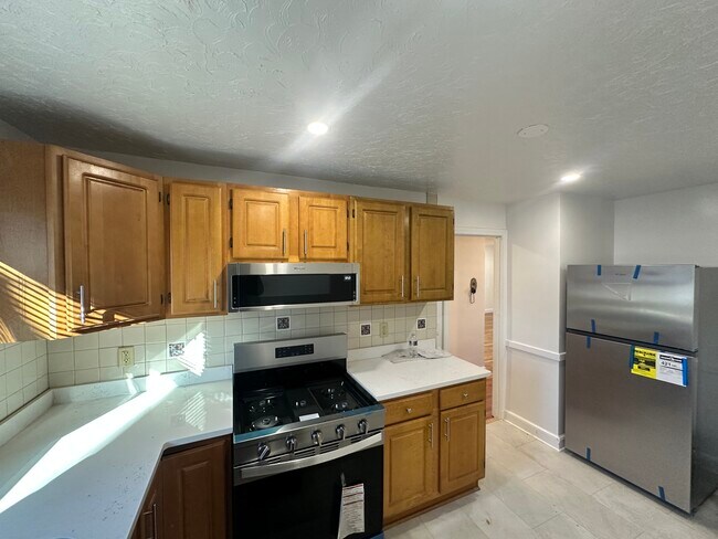 5 Bishop Rd unit 4, Quincy, MA 02170 - photo 7